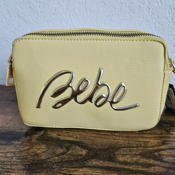 NWT Bebe Gianna Butter Yellow Camera Bag Gold Logo Chain Satchel Crossbody Purse - Picture 2 of 12